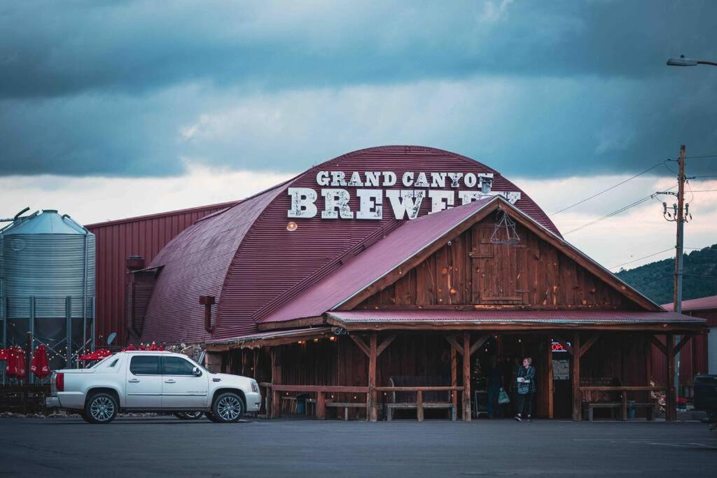 Walk To Gc Train Depot And Route 66, King Beds, Game Room, Bbq, Firepit Williams Eksteriør billede